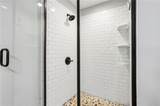 305 Oak Avenue - Photo 24