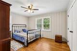 305 Oak Avenue - Photo 30