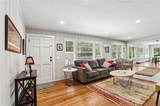 305 Oak Avenue - Photo 6