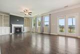 522 Rosemont Avenue - Photo 2