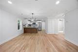 3051 Oakdale Avenue - Photo 2