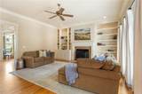 1110 Parkview Place - Photo 16