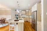 1110 Parkview Place - Photo 18