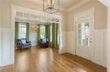 1110 Parkview Place - Photo 9
