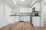 318 Vinings Walk - Photo 34