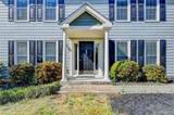 709 Flowers Crossing - Photo 2