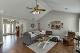 131 Wood Cove - Photo 10