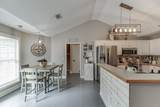 131 Wood Cove - Photo 12