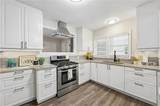 579 Superior Avenue - Photo 9