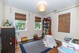 585 Warwick Street - Photo 21