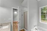 128 Hunters Pointe Court - Photo 15