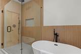 2195 Amberly Glen Way - Photo 32