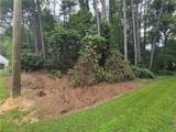 690 Lake Circle - Photo 2