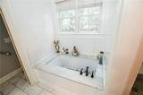 1011 Lakeside Court - Photo 13