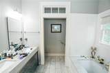 1011 Lakeside Court - Photo 15