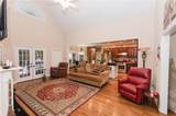 1011 Lakeside Court - Photo 35