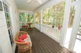1011 Lakeside Court - Photo 36