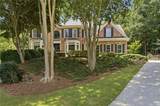 112 Grandcrest Drive - Photo 2