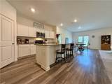 240 Hyde Park - Photo 3