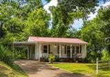 3617 Winland Drive - Photo 1