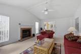 511 Barclay Court - Photo 10