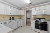 511 Barclay Court - Photo 14