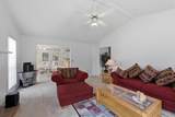 511 Barclay Court - Photo 9