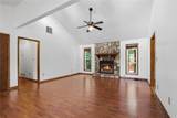 2890 Creekwood Lane - Photo 4