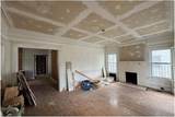 590 Parkway Drive - Photo 4