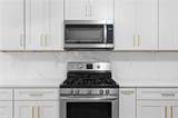 1476 Kenwood Avenue - Photo 11