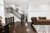 1085 Charles Towne Square - Photo 7