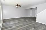 1402 Turning Leaf Lane - Photo 16