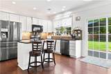 821 Poplar Terrace - Photo 11