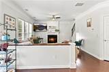 821 Poplar Terrace - Photo 14