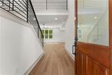 136 Lakeview Way - Photo 10