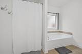 32 Meadow View Glen - Photo 26