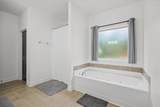 32 Meadow View Glen - Photo 53