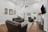 32 Meadow View Glen - Photo 6