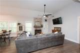 2033 Lakeview Parkway - Photo 11