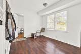 2122 Colonial Oak Way - Photo 17