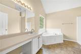 9426 Carnes Crossing Circle - Photo 17