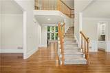 1395 Cresthaven Lane - Photo 2