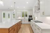 200 Knollwood Bend - Photo 13
