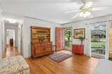 1552 Edinburgh Drive - Photo 4