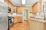 7930 Willow Point - Photo 17
