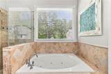 7930 Willow Point - Photo 24