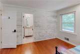 304 Lakeshore Drive - Photo 20