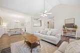 33 Martha's Place - Photo 4