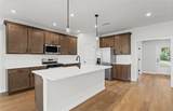 728 Mirror Lake Parkway - Photo 2