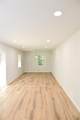 586 Glochester Place - Photo 9